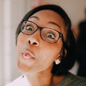 Meet your Posher, Petra